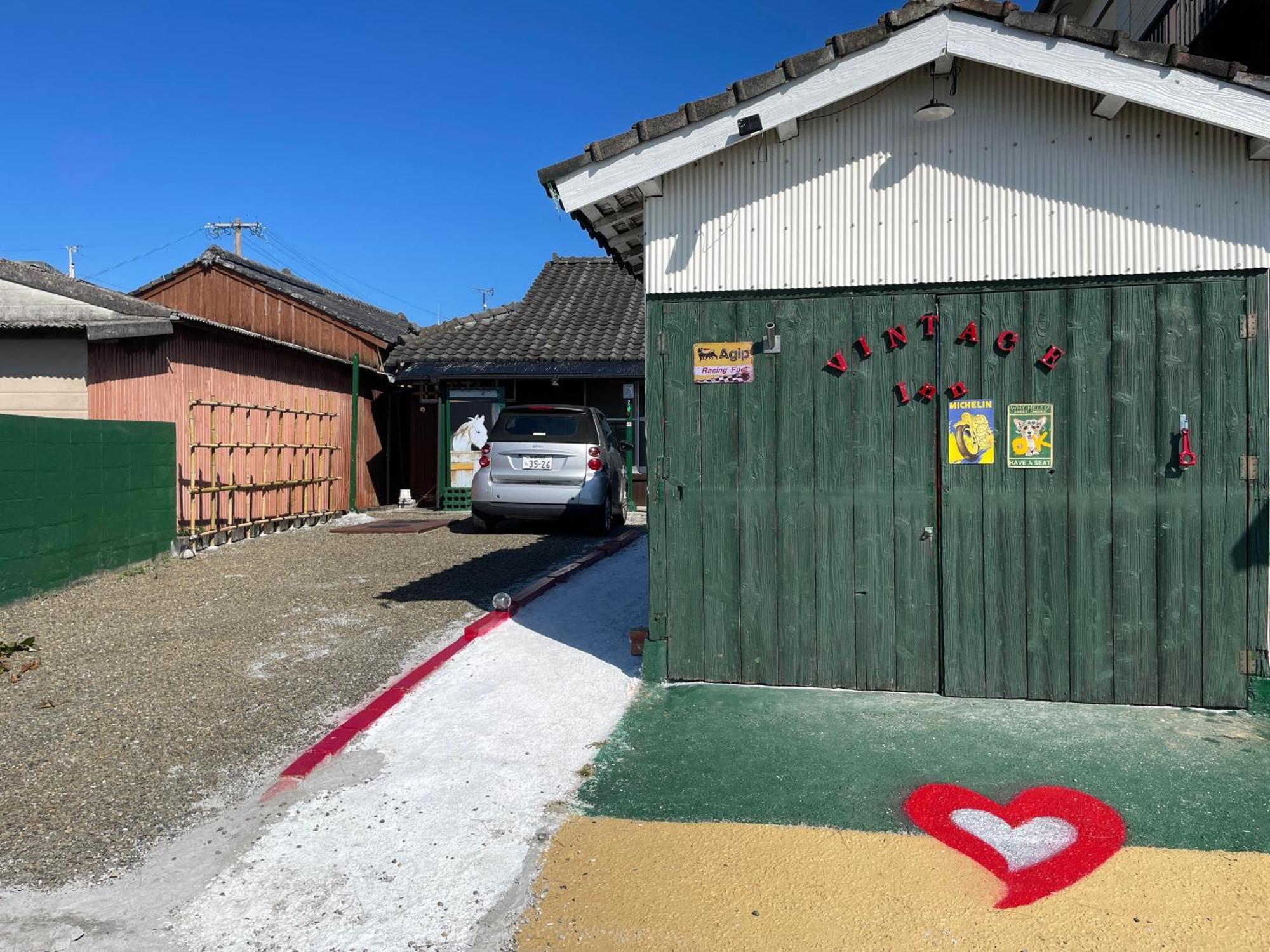 ライダーズハウス薩摩ヴィンテージインビーチフロント Minamiosumi Exterior foto